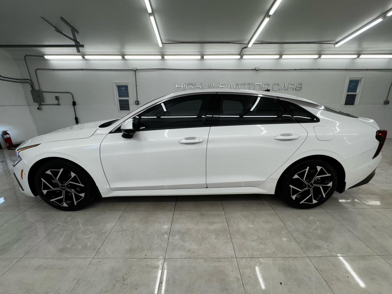 Kia K5 EX Auto FWD 2025