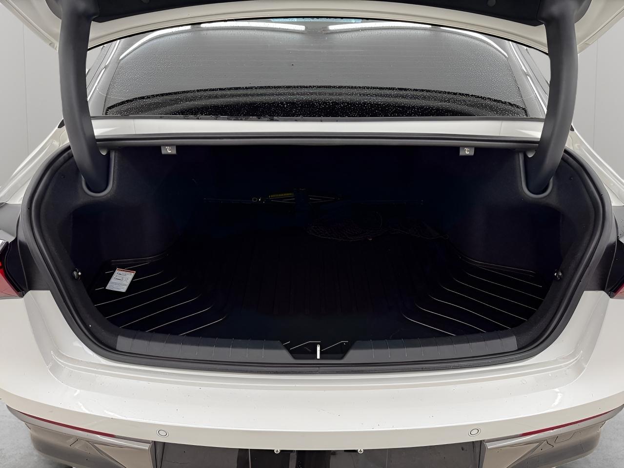 Kia K5 EX Auto FWD 2025