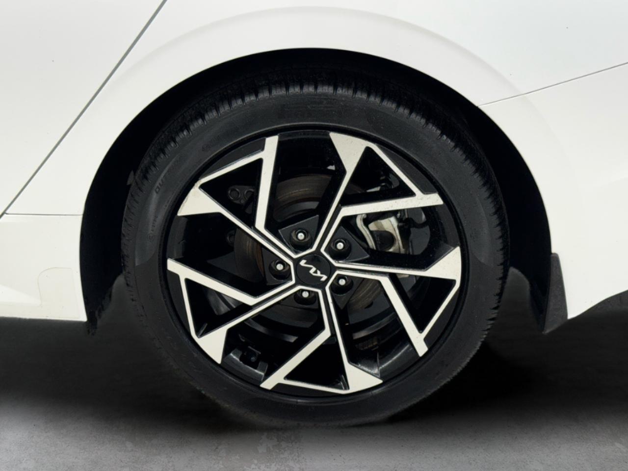 Kia K5 EX Auto FWD 2025