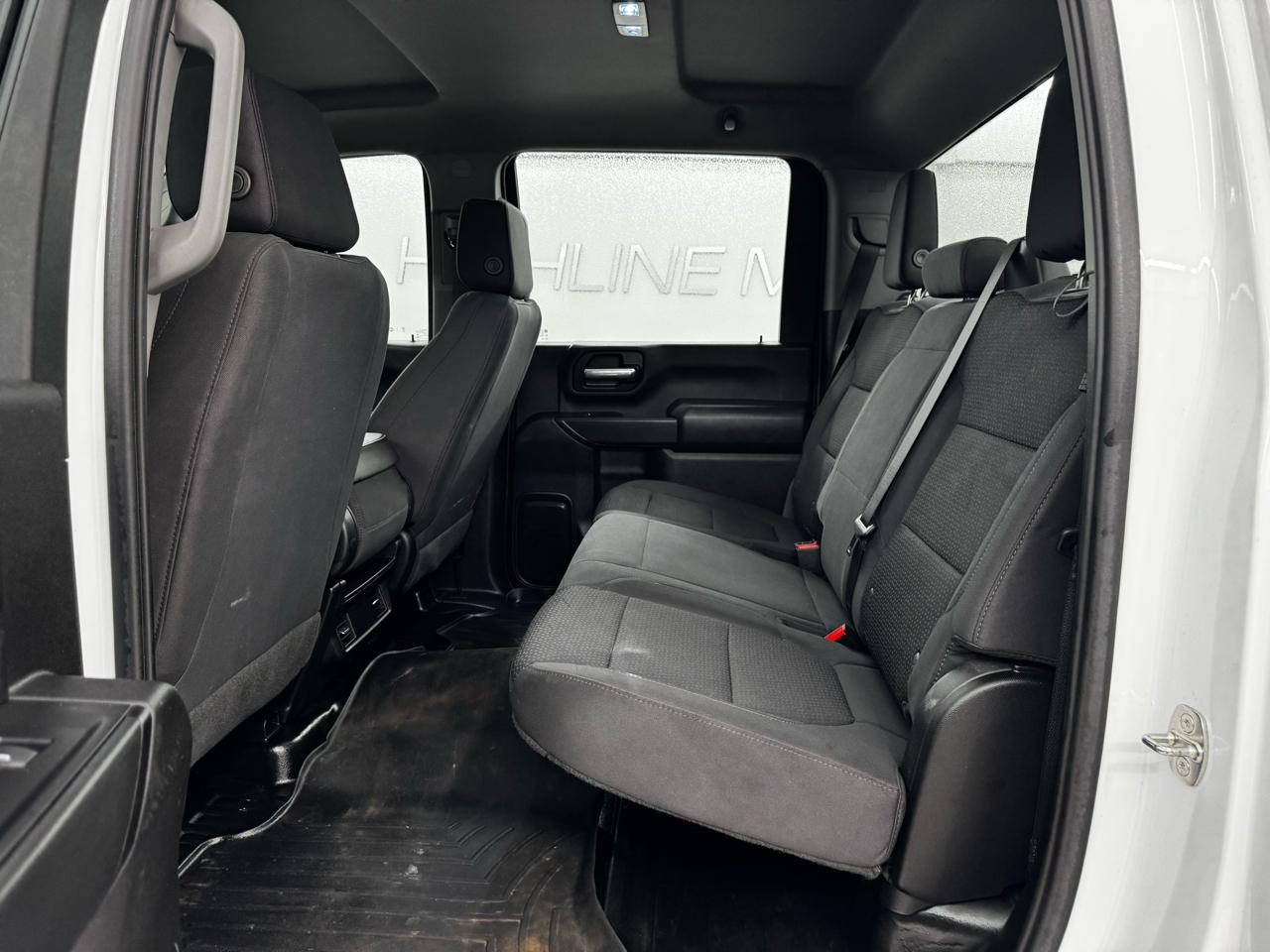 Chevrolet Silverado 3500HD 4WD Crew Cab 172" Work Truck 2023