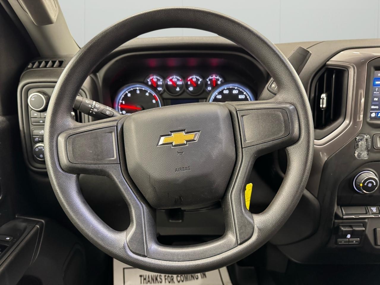 Chevrolet Silverado 3500HD 4WD Crew Cab 172" Work Truck 2023