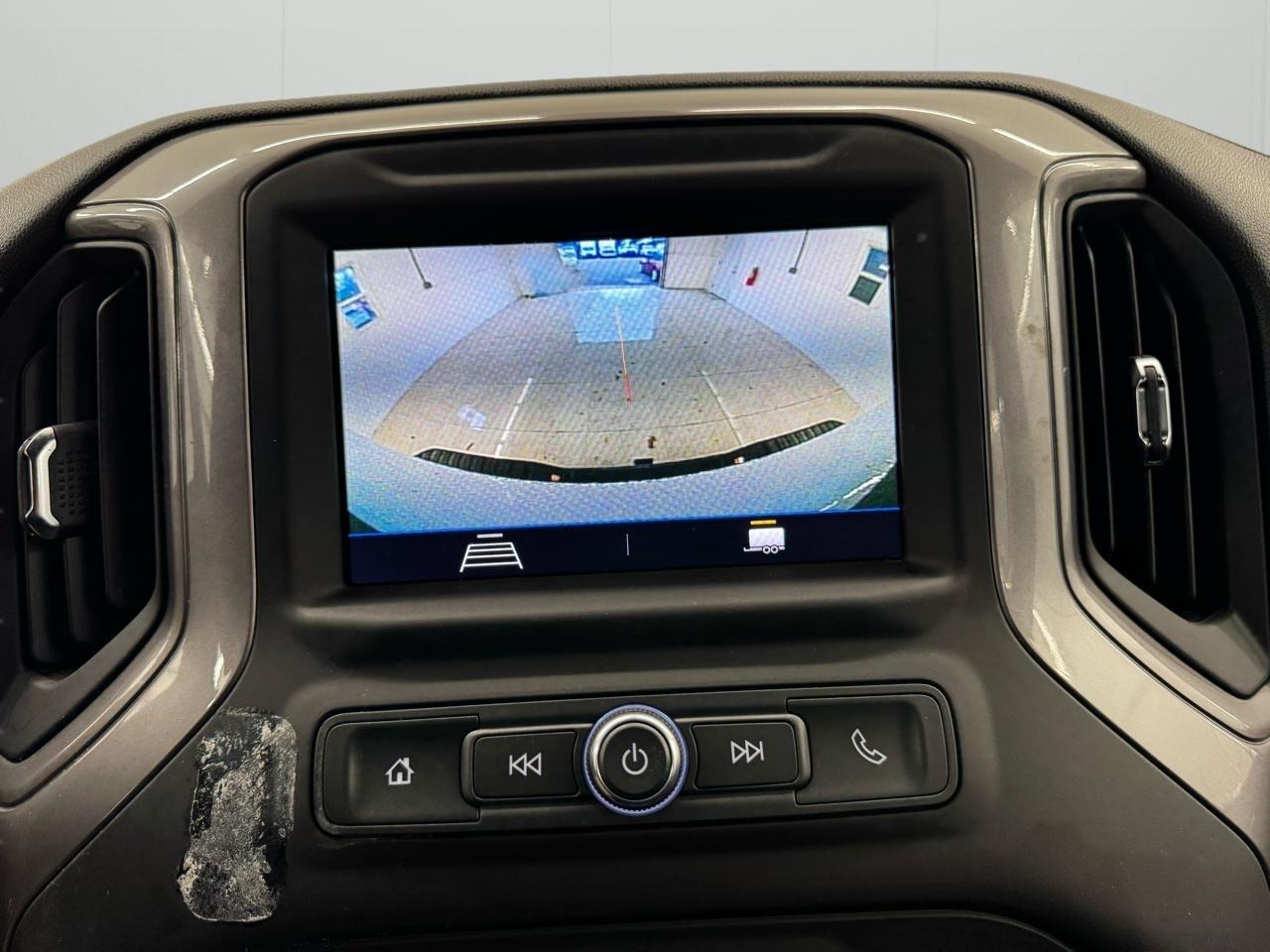 Chevrolet Silverado 3500HD 4WD Crew Cab 172" Work Truck 2023