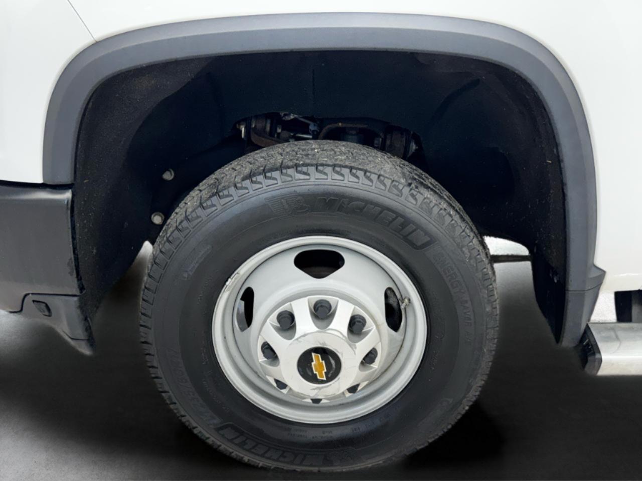 Chevrolet Silverado 3500HD 4WD Crew Cab 172" Work Truck 2023