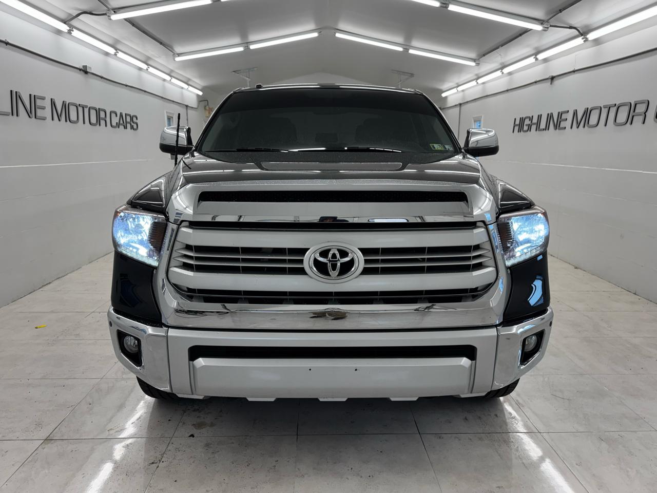 Toyota Tundra 4WD Truck CrewMax 5.7L V8 6-Spd AT 1794 (Natl) 2015