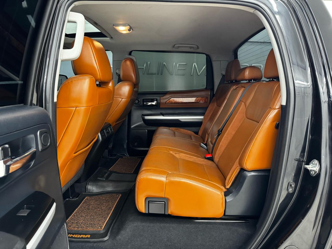 Toyota Tundra 4WD Truck CrewMax 5.7L V8 6-Spd AT 1794 (Natl) 2015