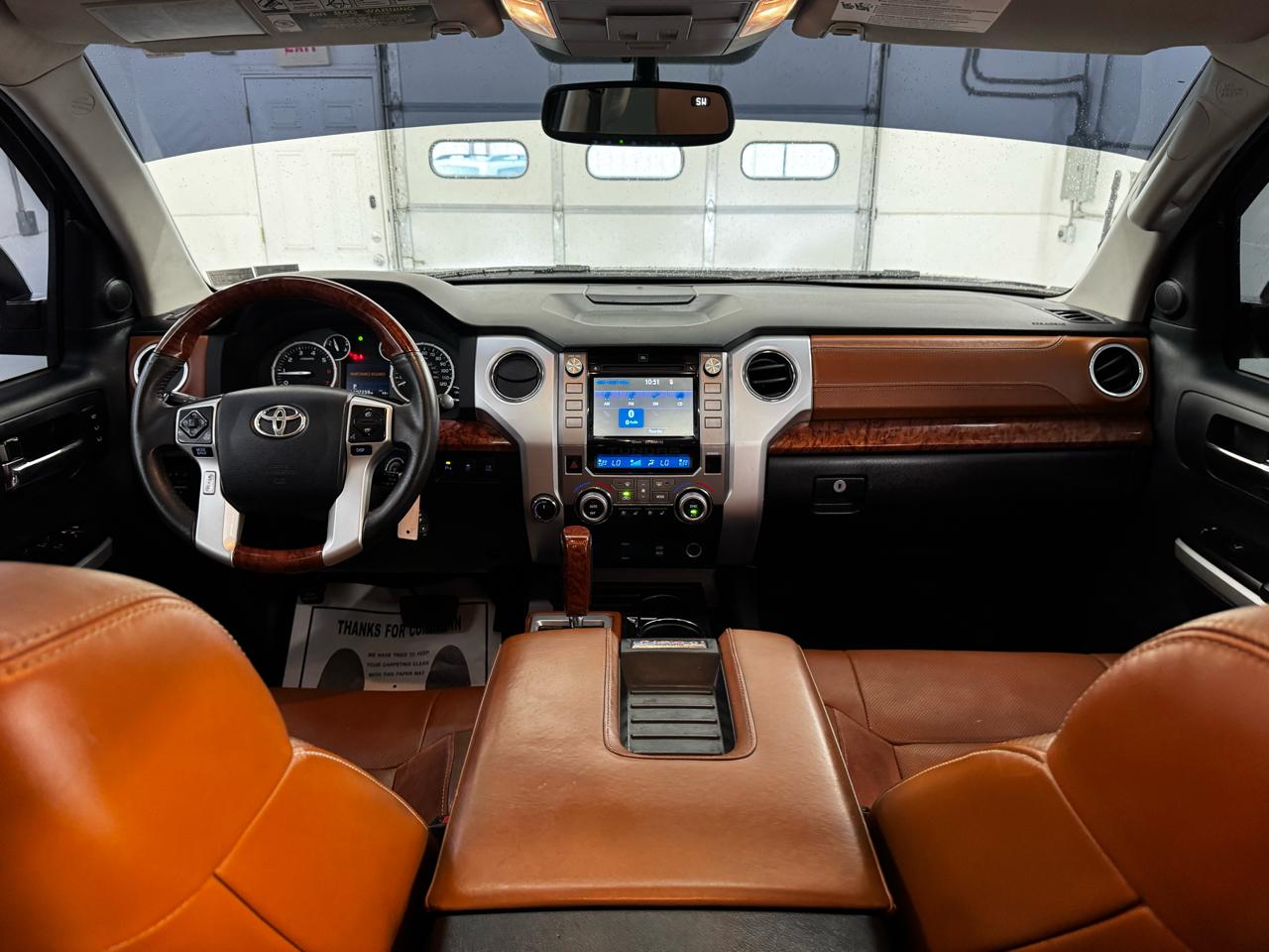 Toyota Tundra 4WD Truck CrewMax 5.7L V8 6-Spd AT 1794 (Natl) 2015