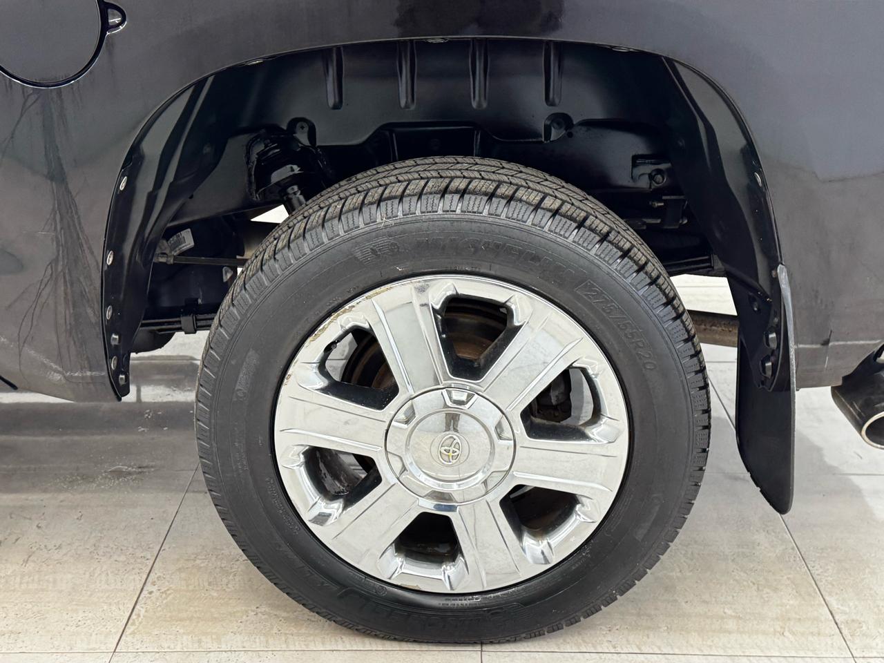 Toyota Tundra 4WD Truck CrewMax 5.7L V8 6-Spd AT 1794 (Natl) 2015