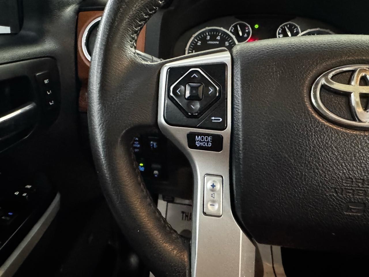 Toyota Tundra 4WD Truck CrewMax 5.7L V8 6-Spd AT 1794 (Natl) 2015