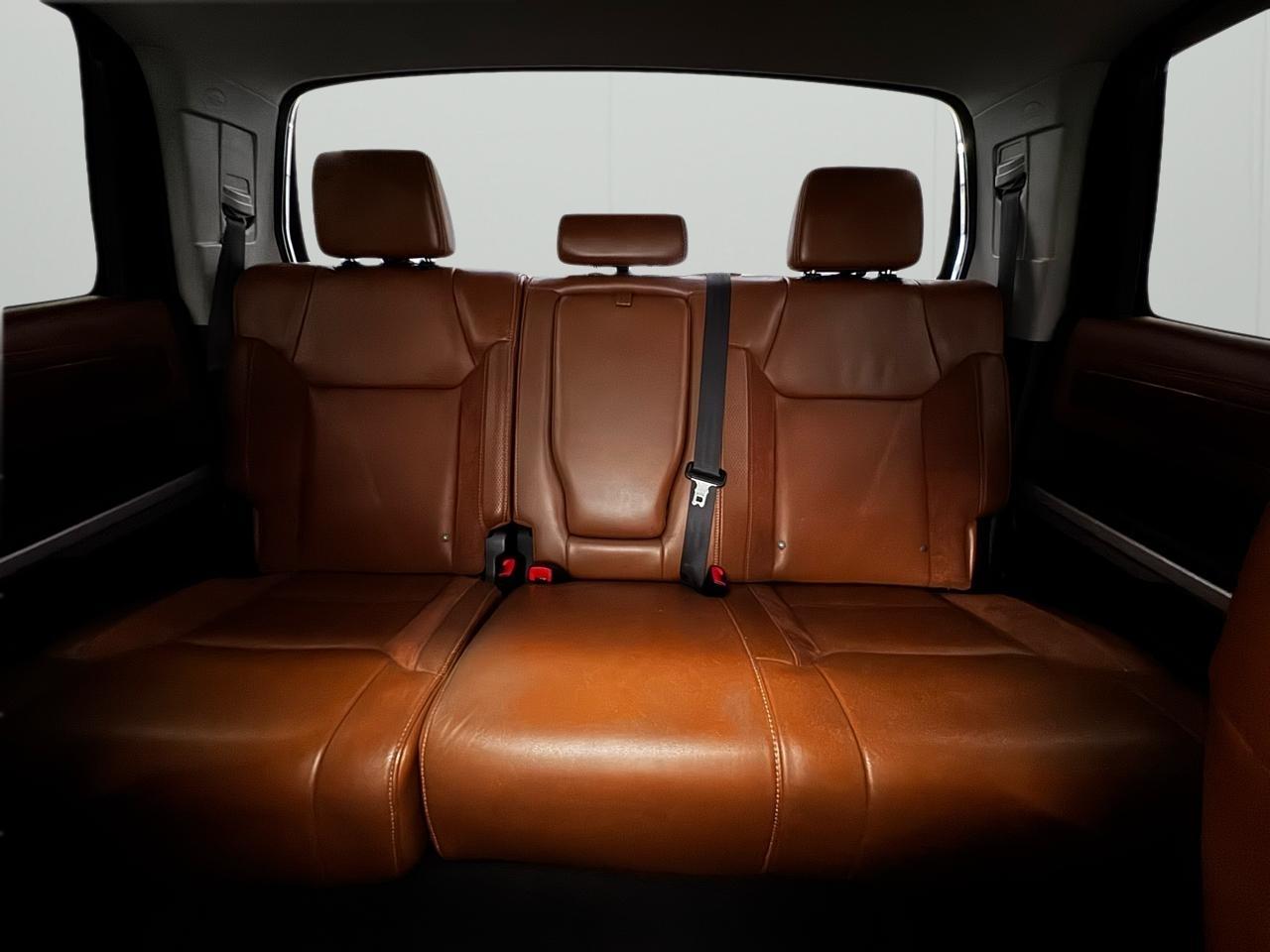 Toyota Tundra 4WD Truck CrewMax 5.7L V8 6-Spd AT 1794 (Natl) 2015