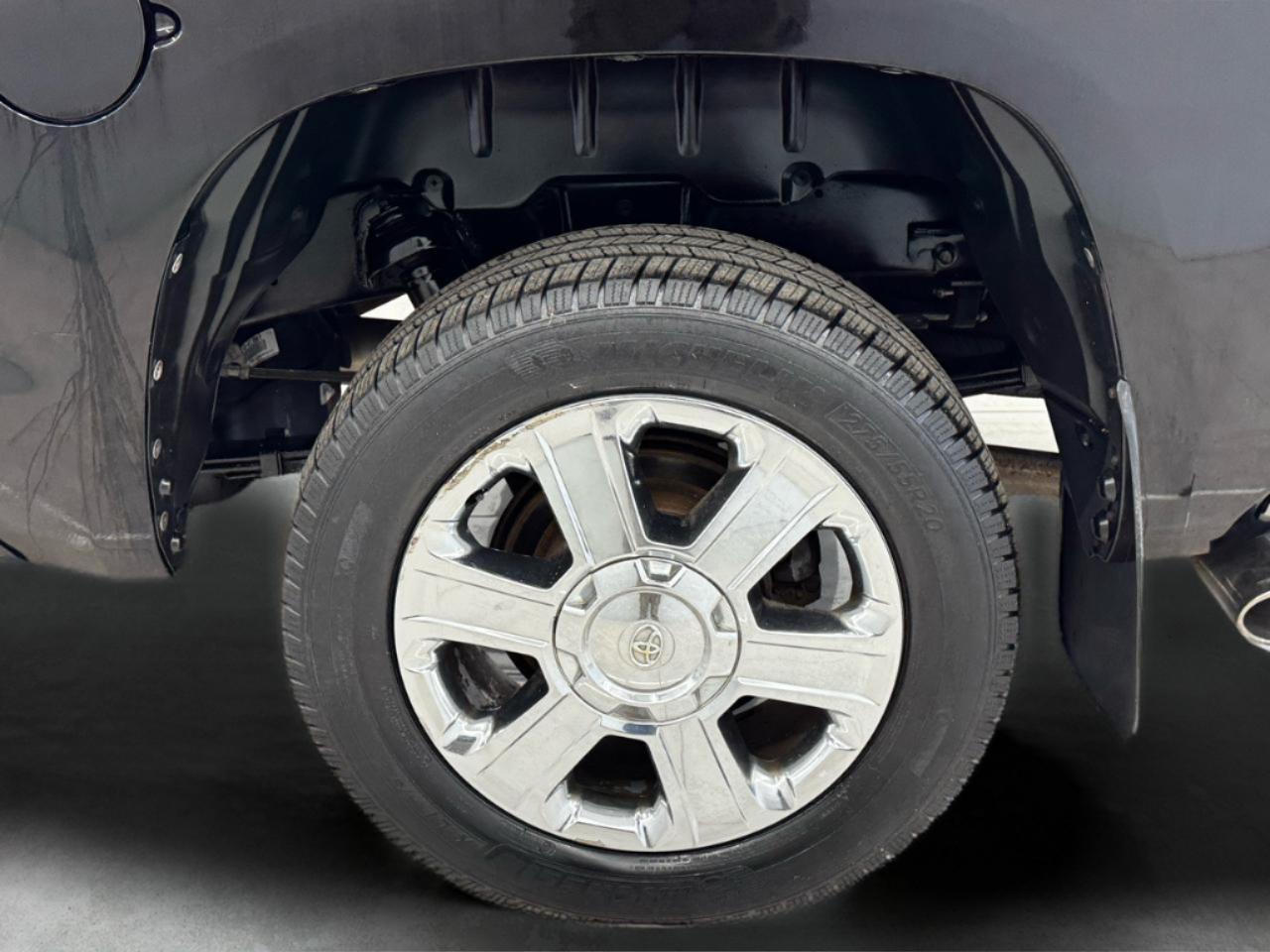 Toyota Tundra 4WD Truck CrewMax 5.7L V8 6-Spd AT 1794 (Natl) 2015