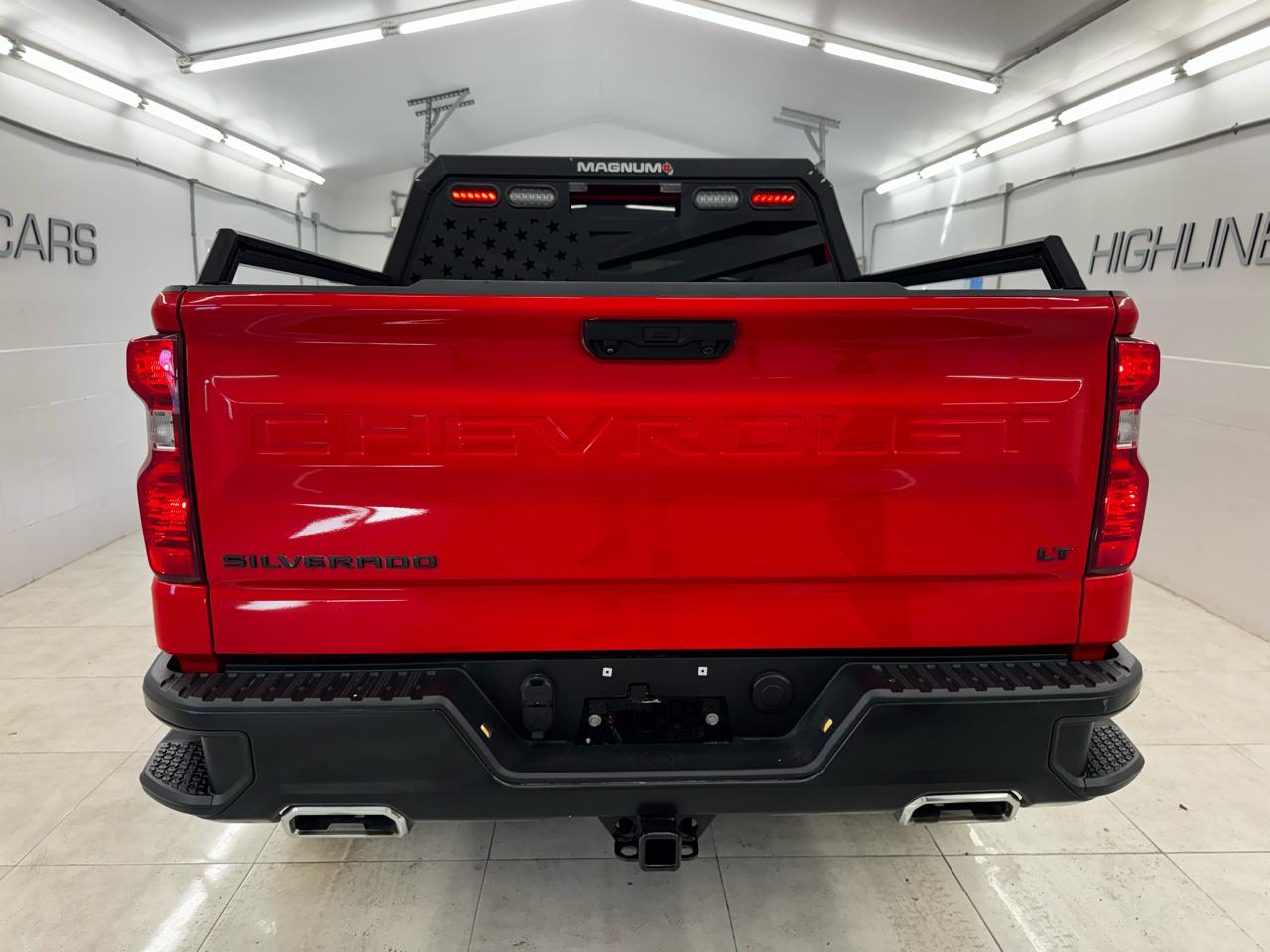 Chevrolet Silverado 1500 4WD Crew Cab 147" LT w/1LT 2022