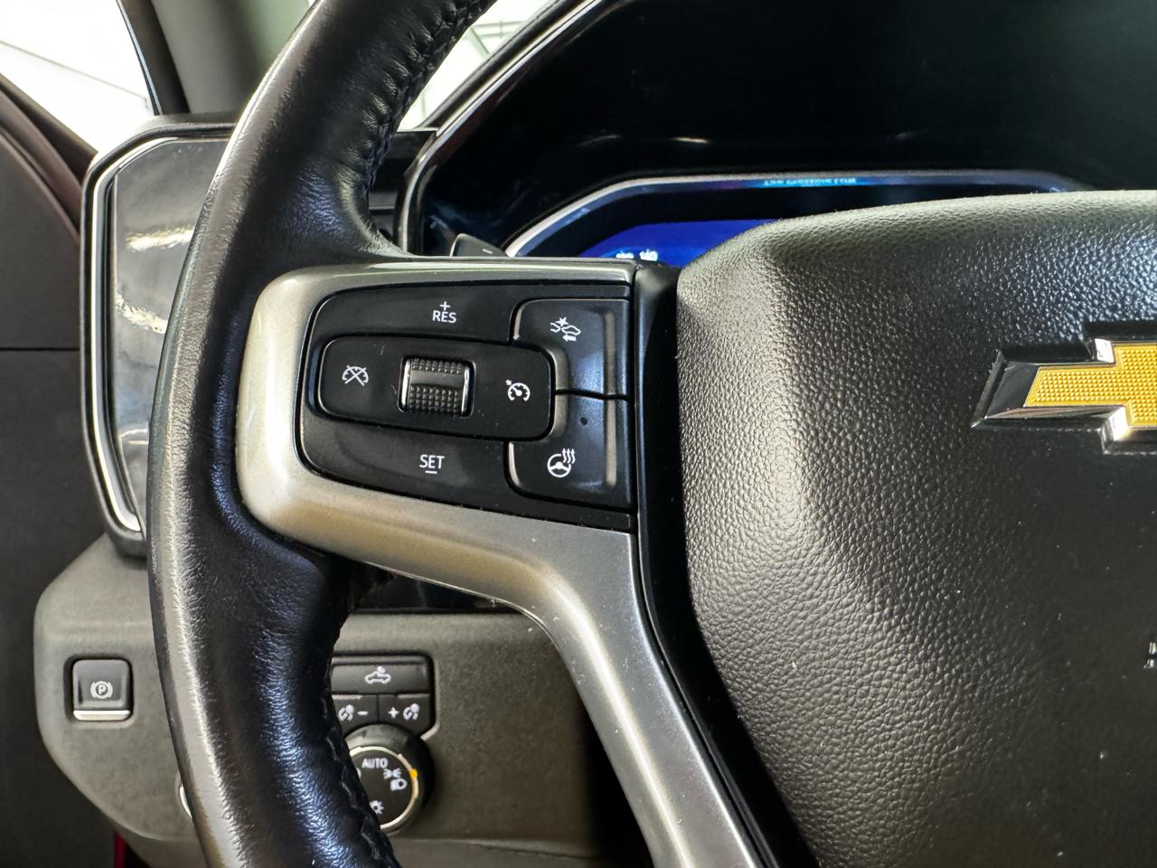 Chevrolet Silverado 1500 4WD Crew Cab 147" LT w/1LT 2022