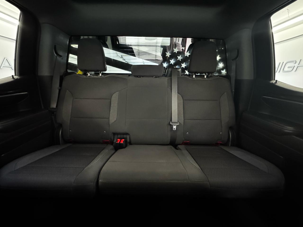 Chevrolet Silverado 1500 4WD Crew Cab 147" LT w/1LT 2022