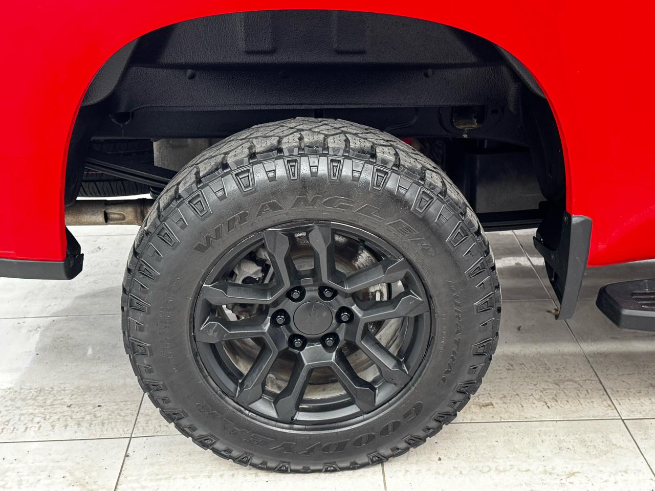 Chevrolet Silverado 1500 4WD Crew Cab 147" LT w/1LT 2022