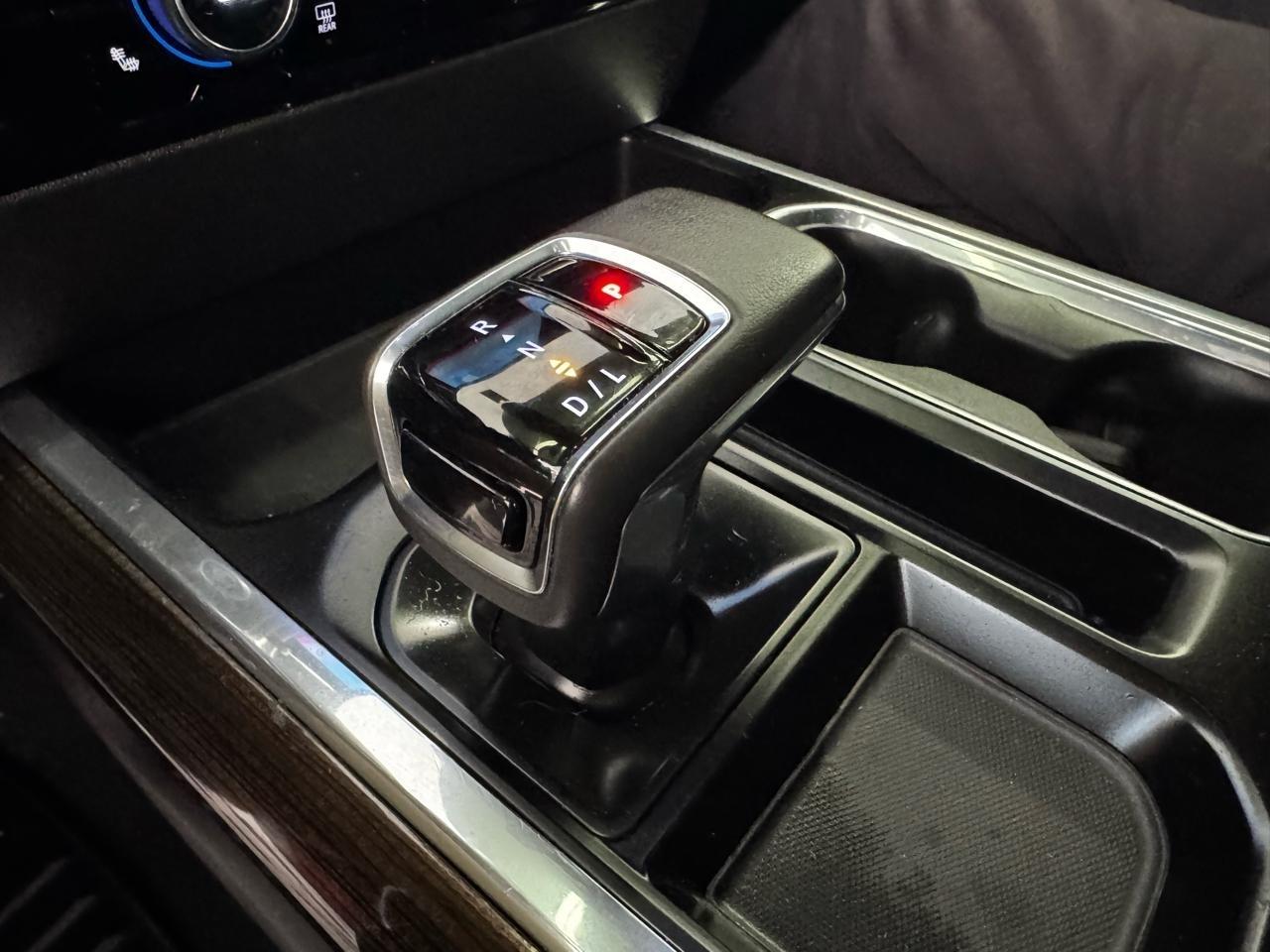 Chevrolet Silverado 1500 4WD Crew Cab 147" LT w/1LT 2022