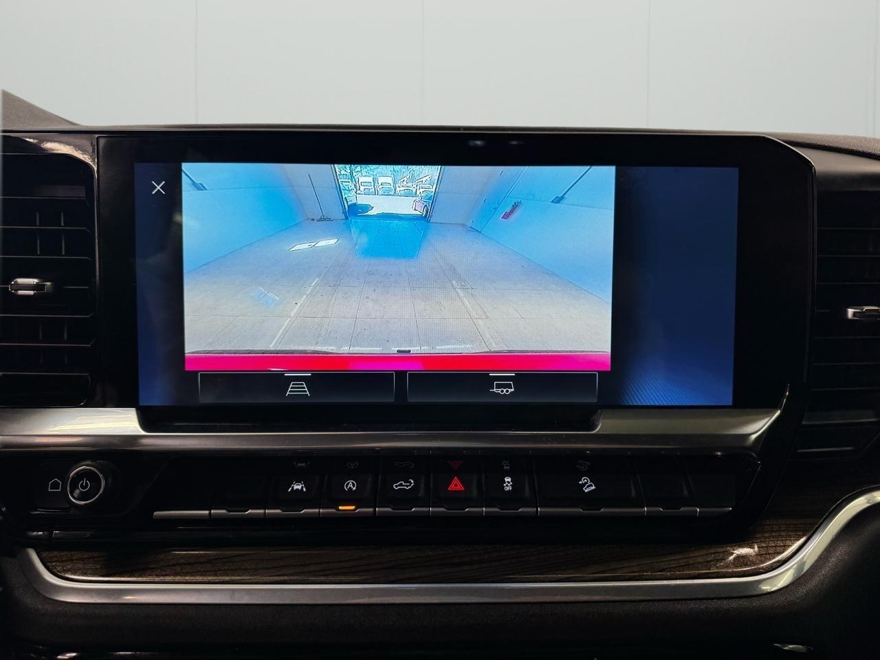 Chevrolet Silverado 1500 4WD Crew Cab 147" LT w/1LT 2022