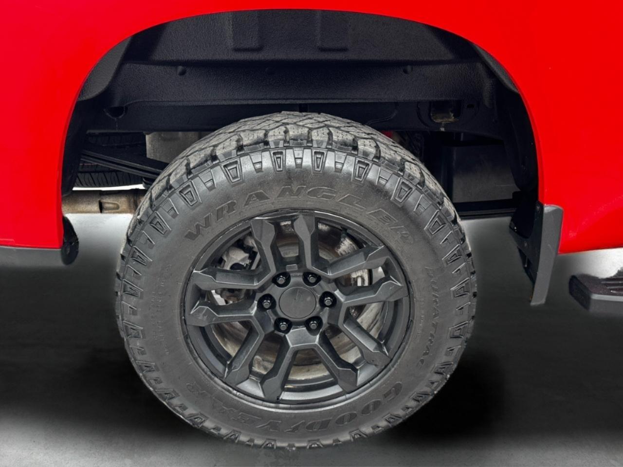 Chevrolet Silverado 1500 4WD Crew Cab 147" LT w/1LT 2022