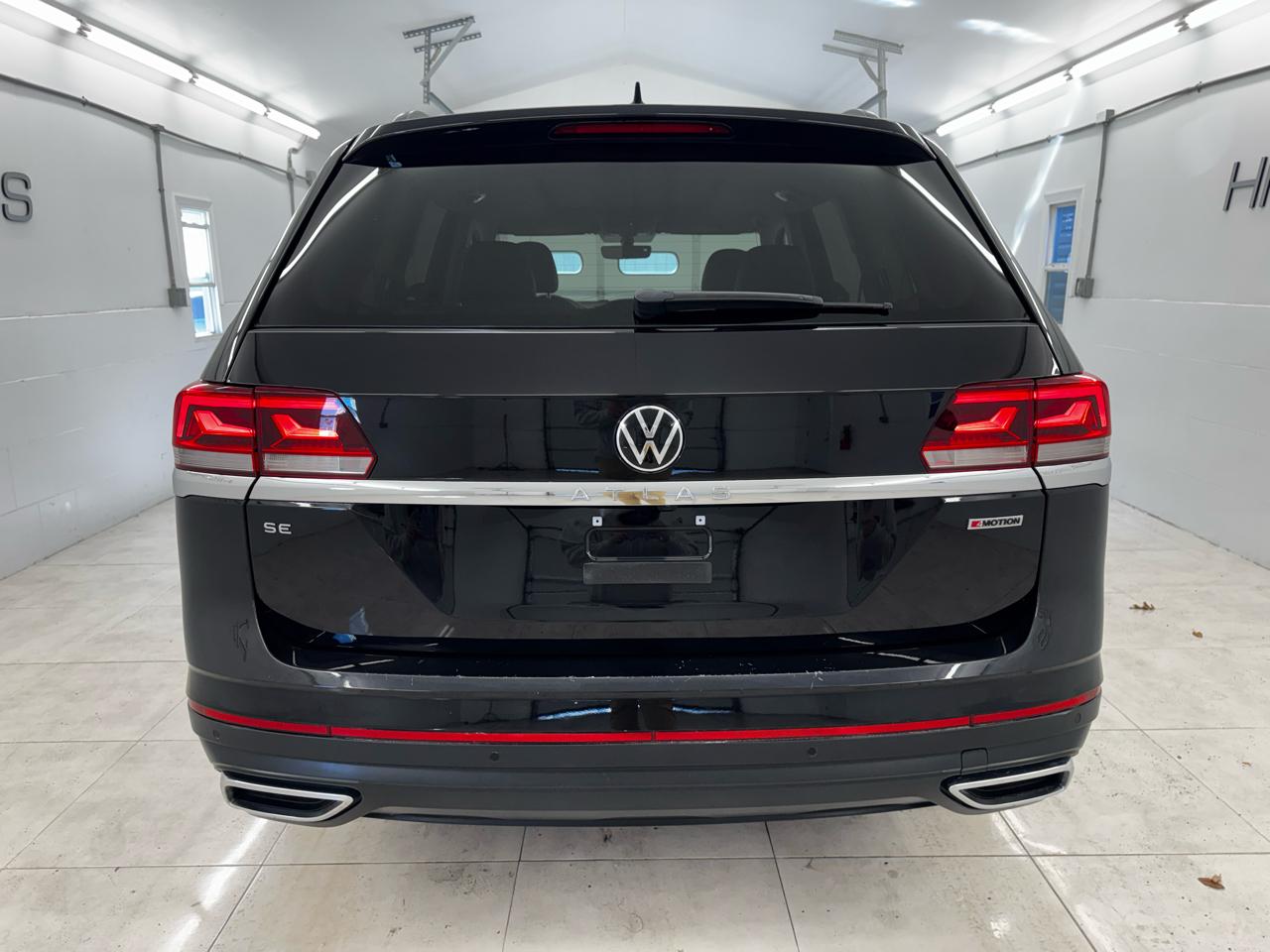 Volkswagen Atlas 2.0T SE w/Technology 4MOTION 2022