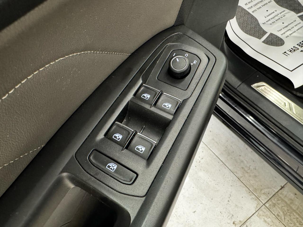 Volkswagen Atlas 2.0T SE w/Technology 4MOTION 2022