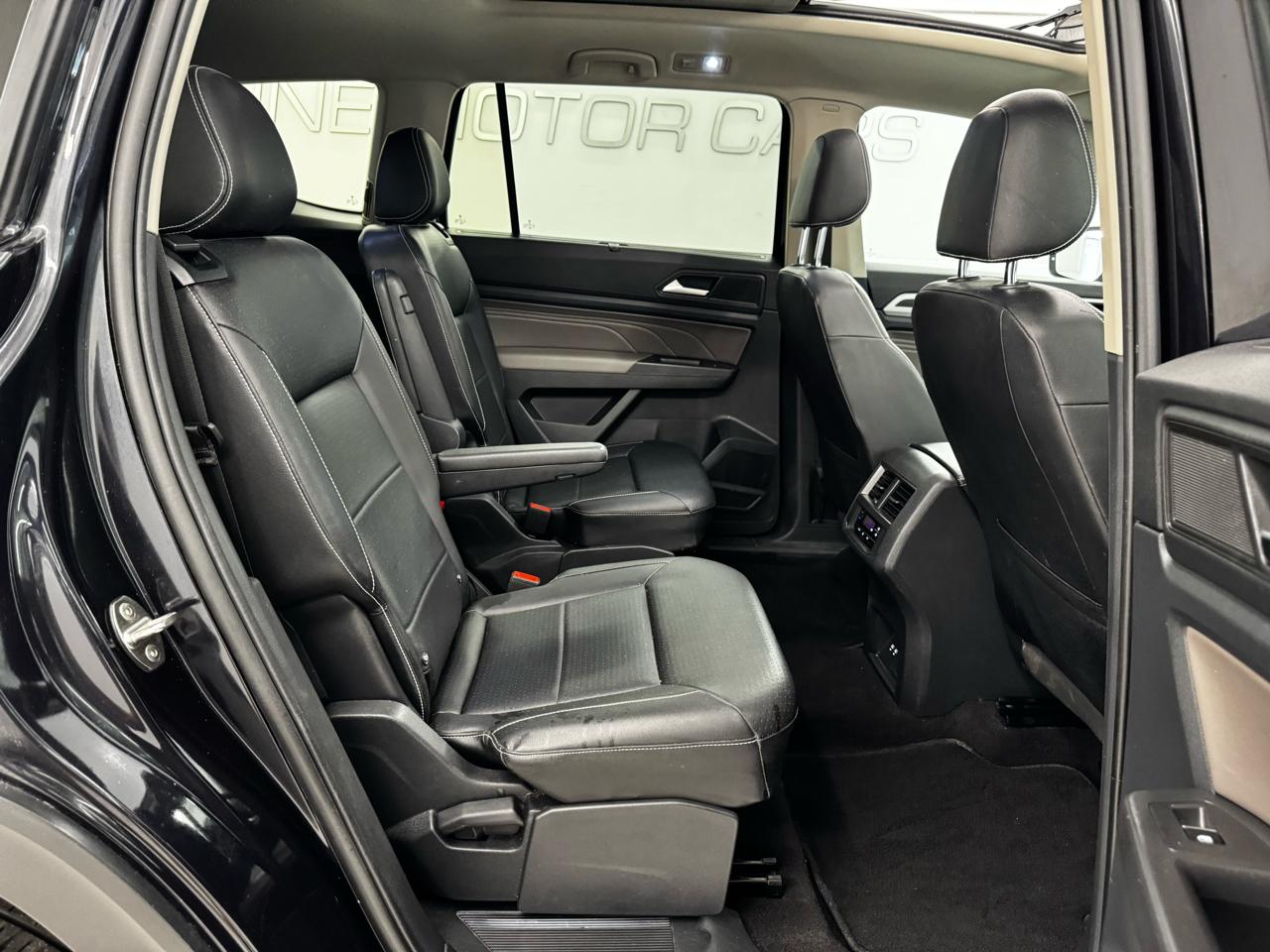 Volkswagen Atlas 2.0T SE w/Technology 4MOTION 2022