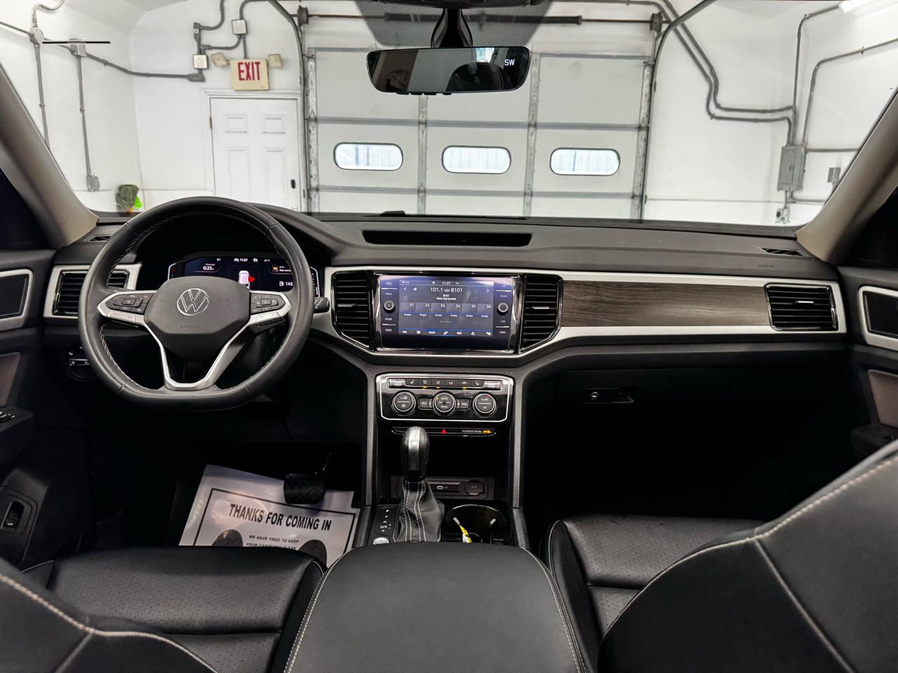 Volkswagen Atlas 2.0T SE w/Technology 4MOTION 2022