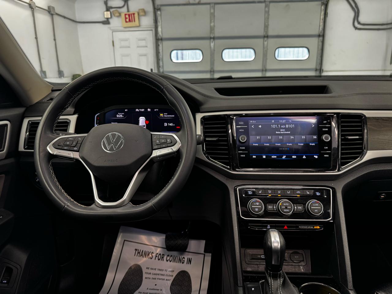 Volkswagen Atlas 2.0T SE w/Technology 4MOTION 2022