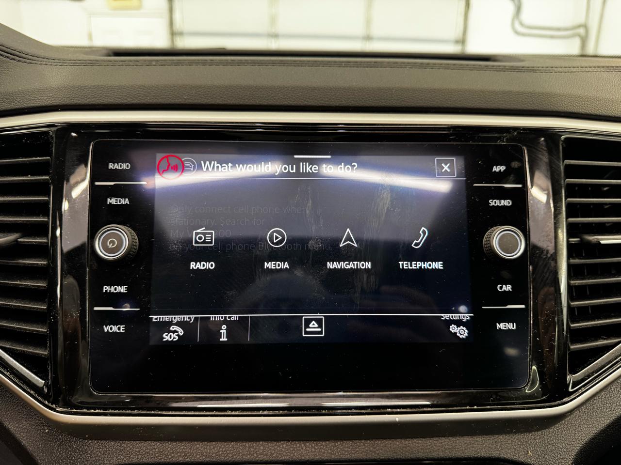 Volkswagen Atlas 2.0T SE w/Technology 4MOTION 2022