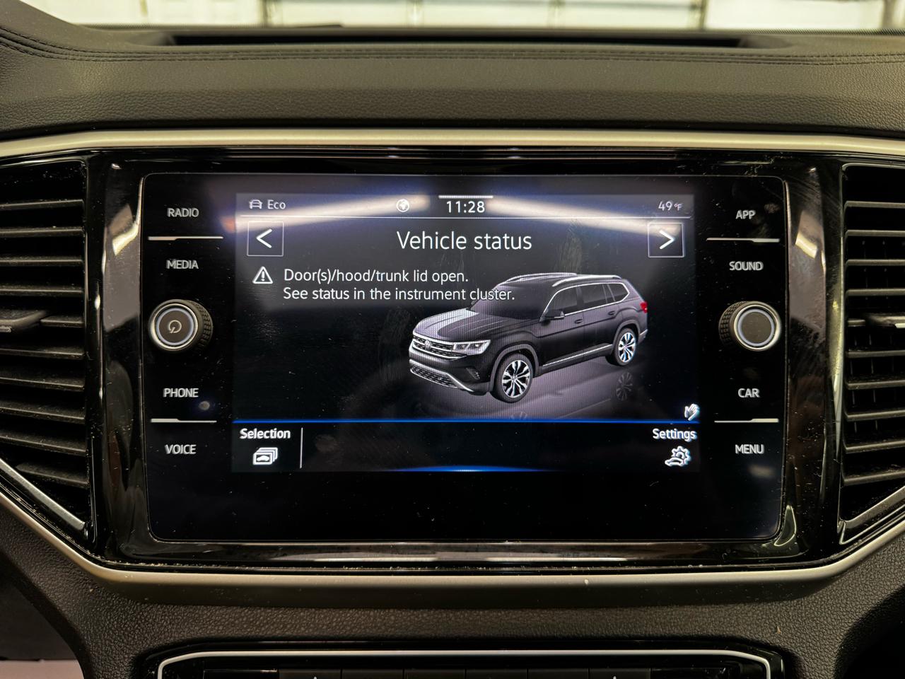 Volkswagen Atlas 2.0T SE w/Technology 4MOTION 2022