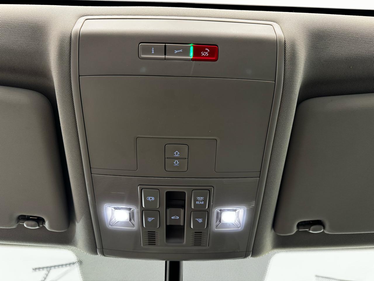 Volkswagen Atlas 2.0T SE w/Technology 4MOTION 2022