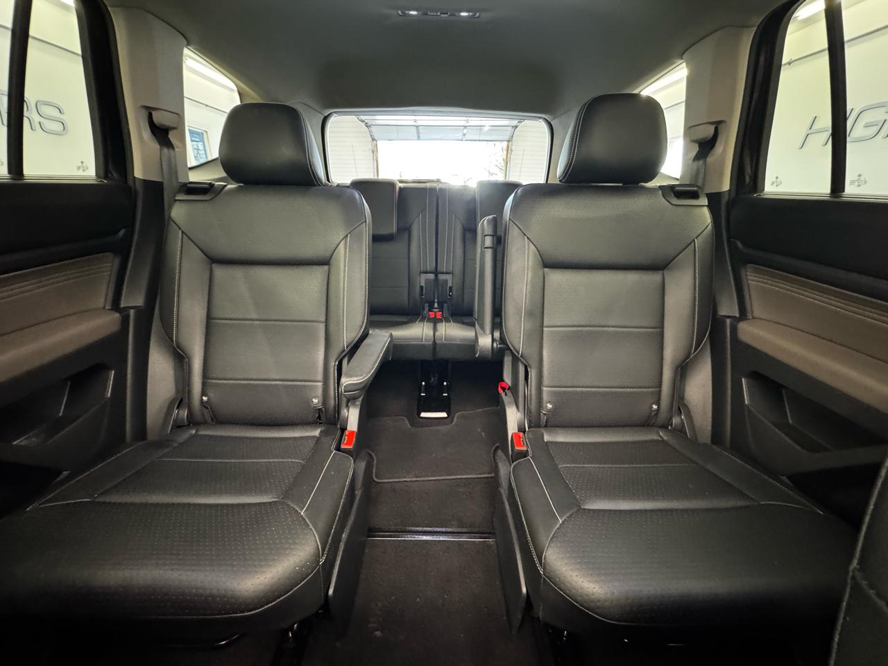 Volkswagen Atlas 2.0T SE w/Technology 4MOTION 2022