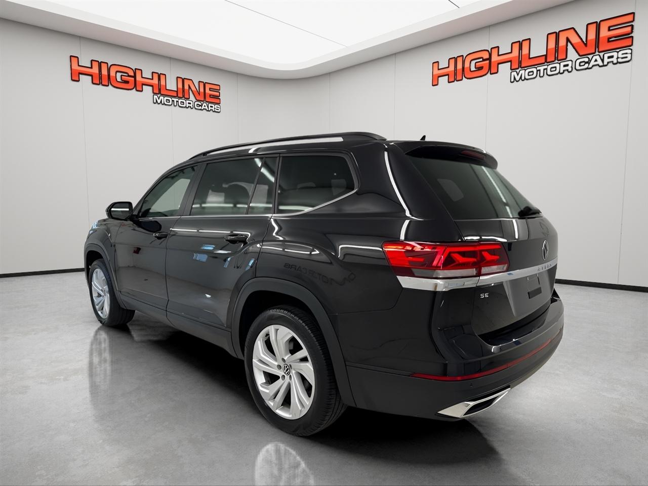 Volkswagen Atlas 2.0T SE w/Technology 4MOTION 2022