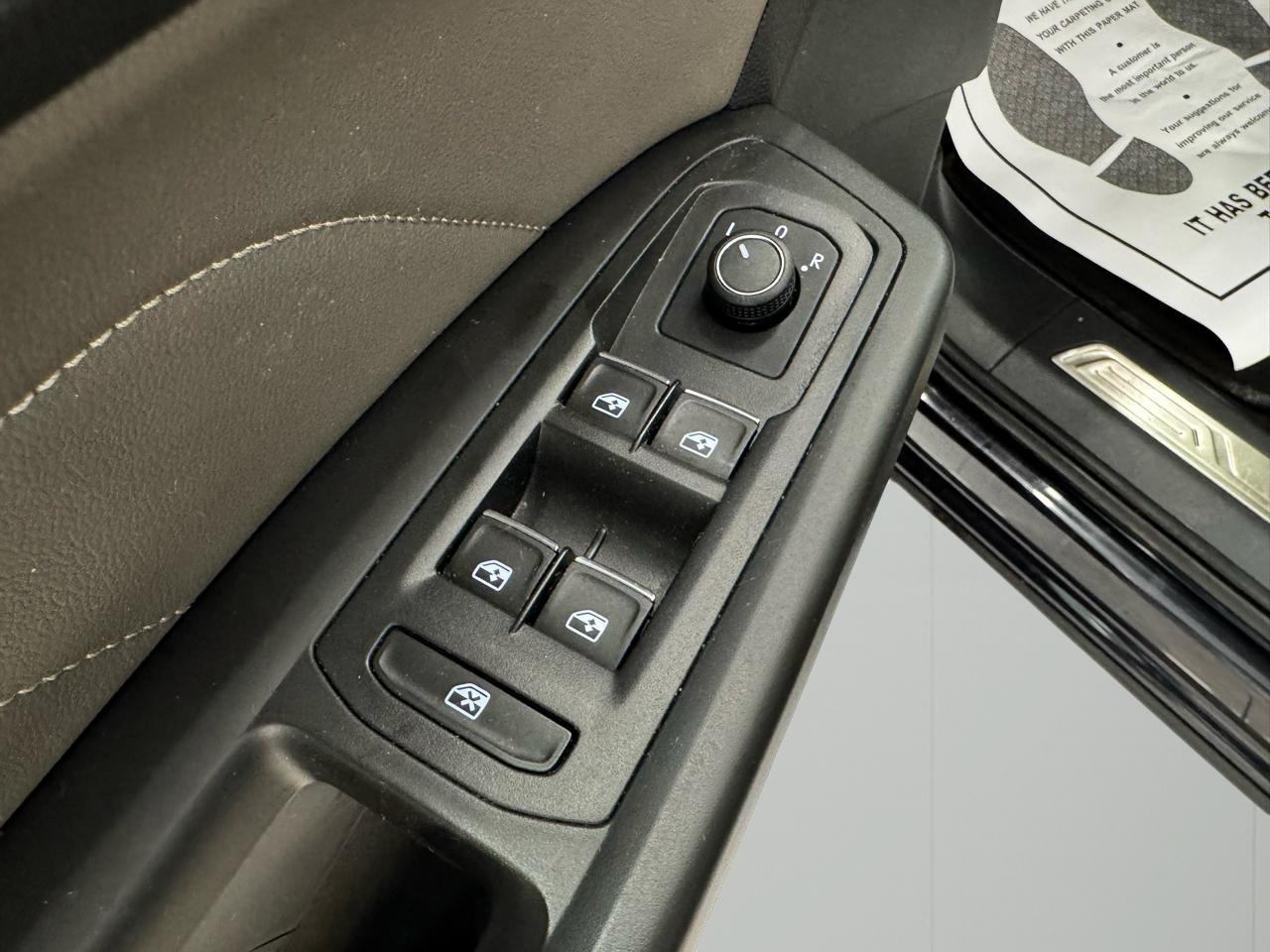 Volkswagen Atlas 2.0T SE w/Technology 4MOTION 2022