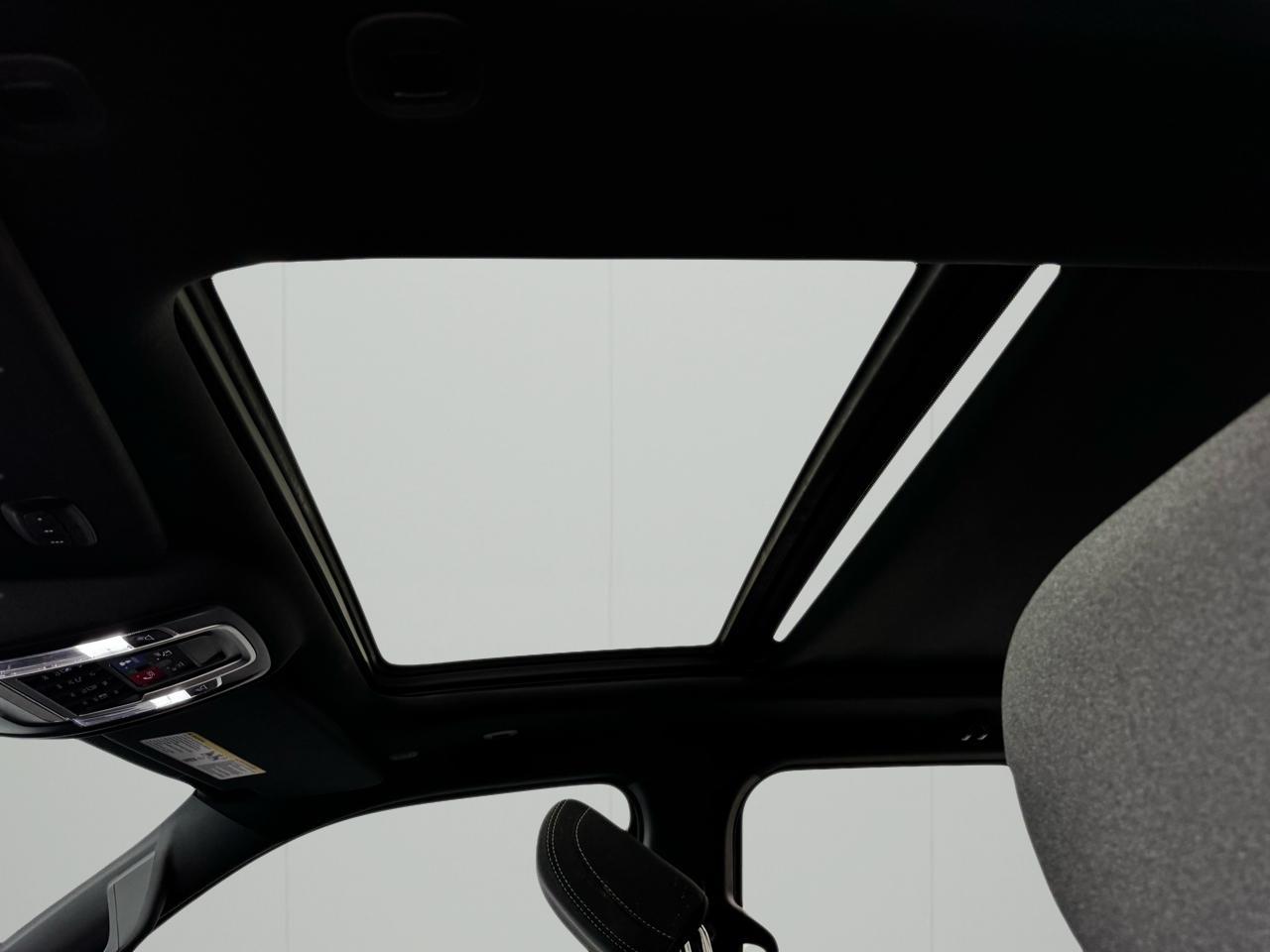 RAM 1500 Big Horn 4x4 Crew Cab 5'7" Box 2023