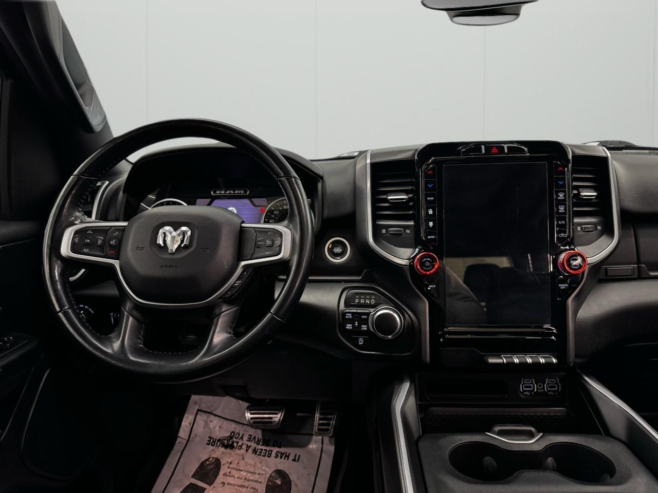 RAM 1500 Big Horn 4x4 Crew Cab 5'7" Box 2023