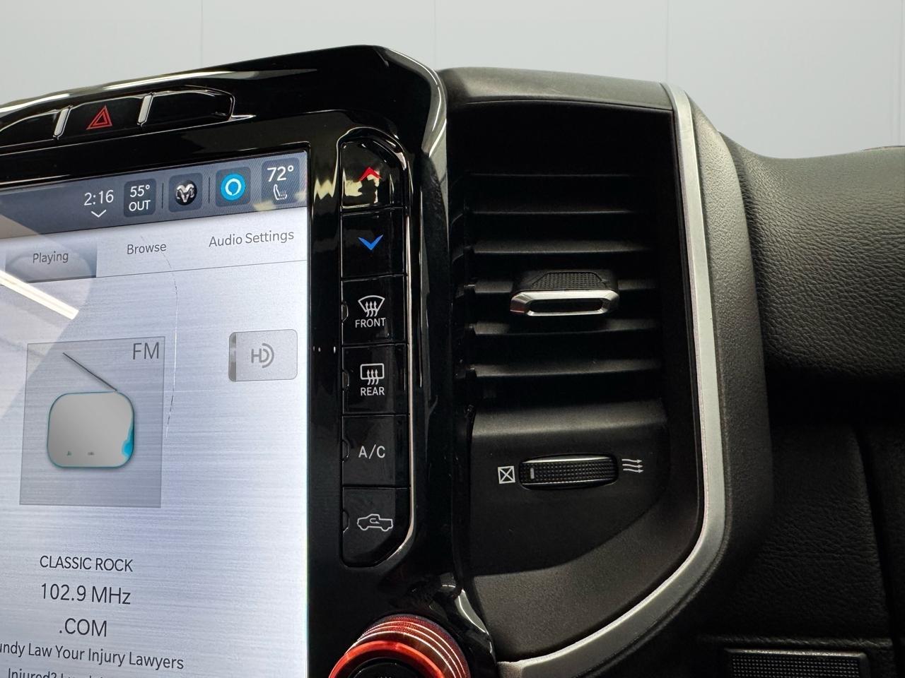 RAM 1500 Big Horn 4x4 Crew Cab 5'7" Box 2023