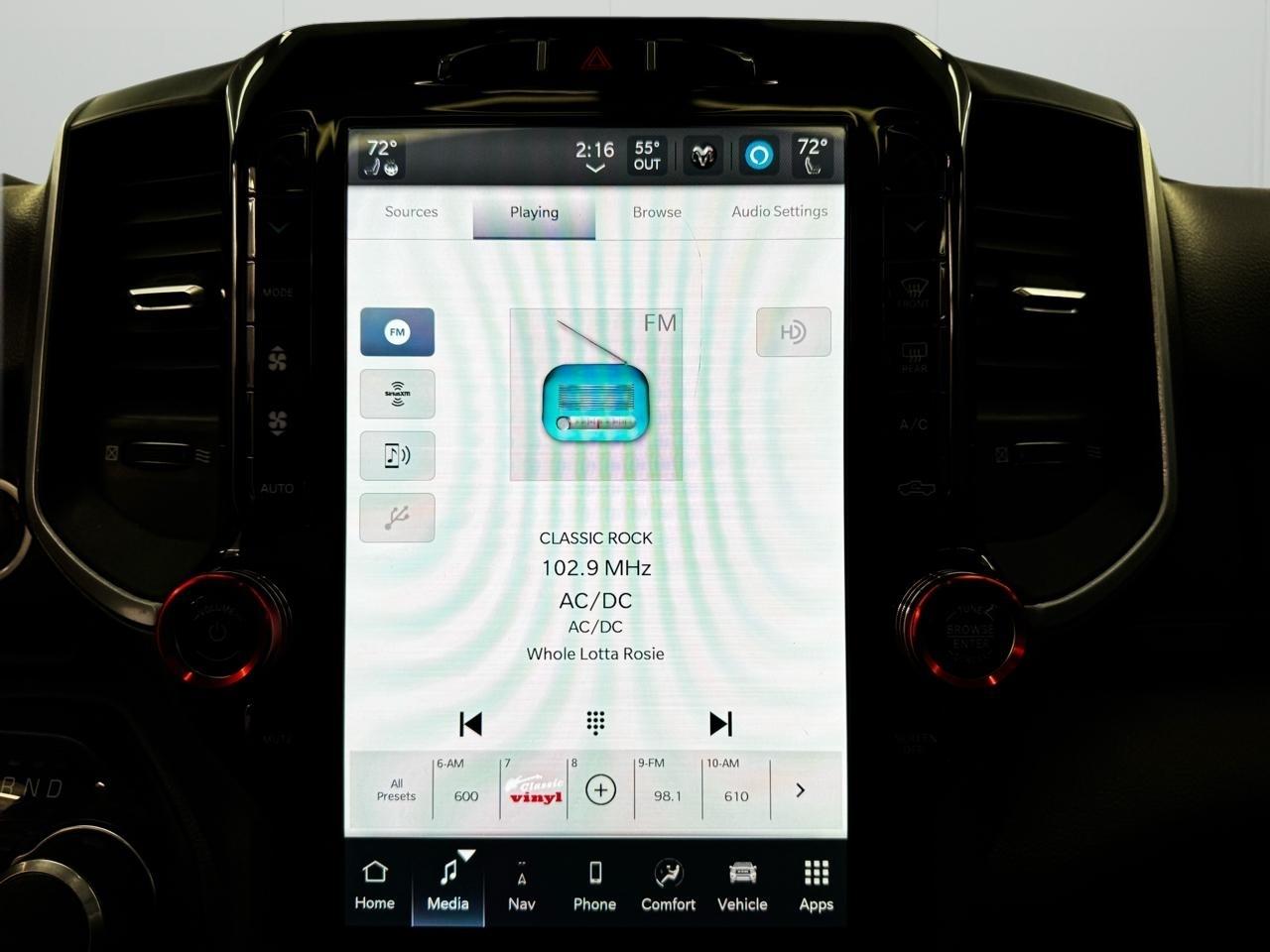 RAM 1500 Big Horn 4x4 Crew Cab 5'7" Box 2023