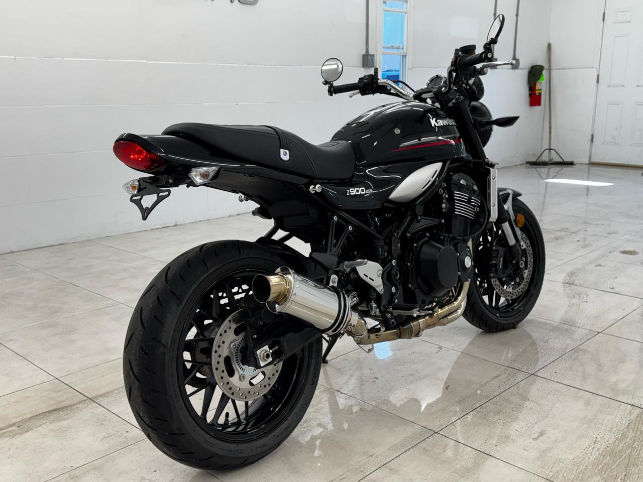 Kawasaki Z900RS  2024