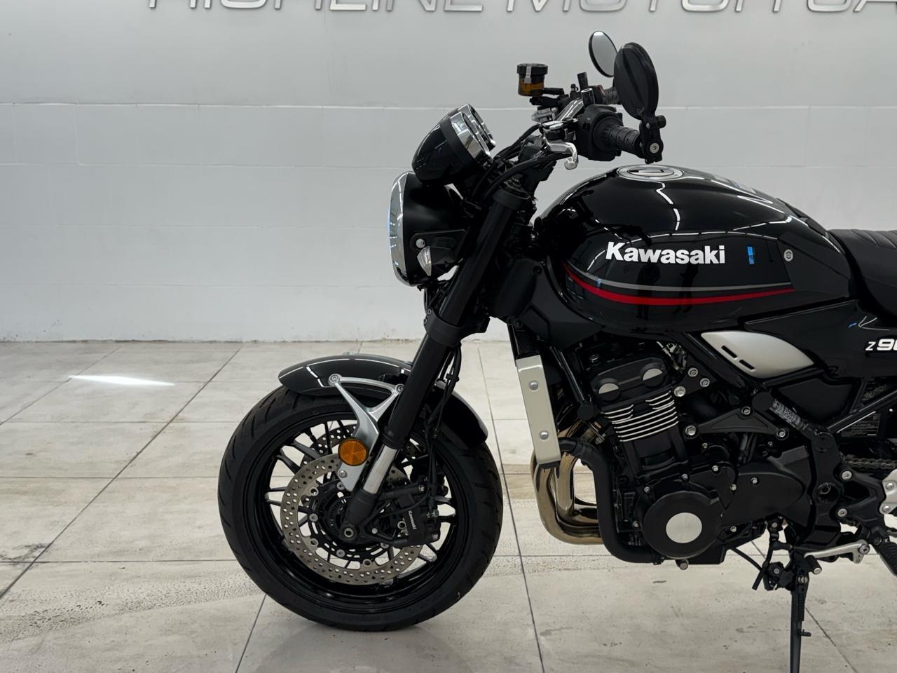 Kawasaki Z900RS  2024