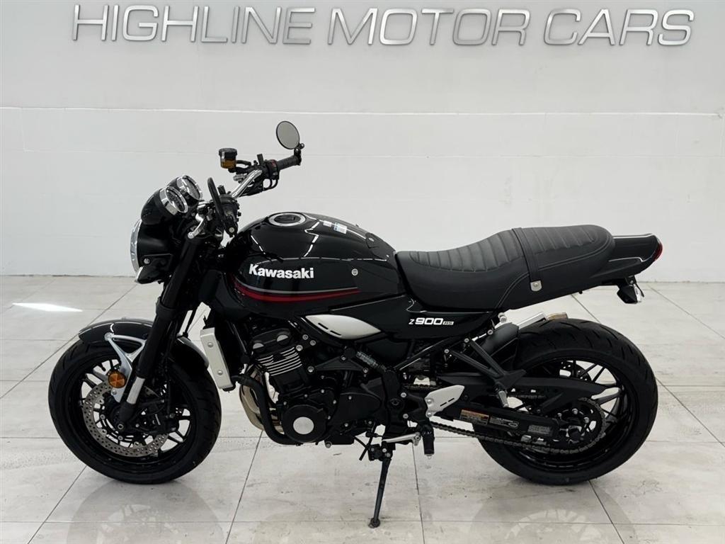 Kawasaki Z900RS  2024