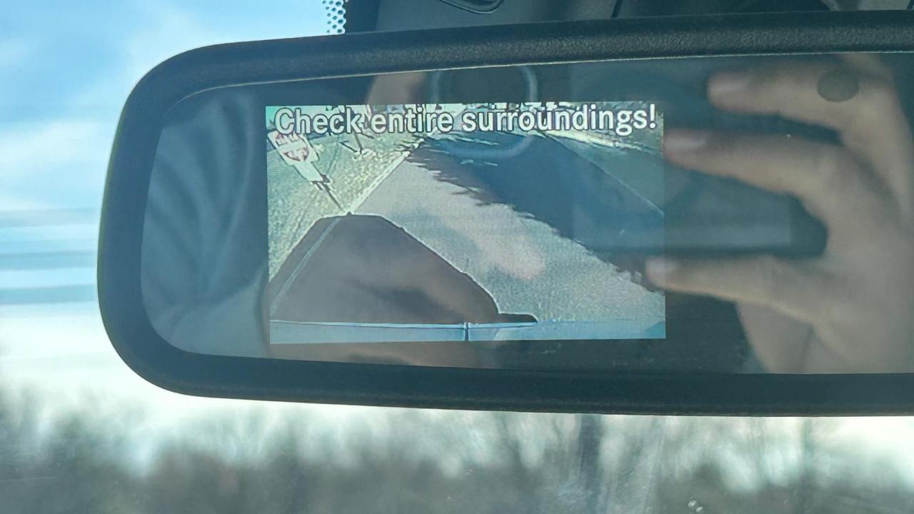 Mercedes-Benz Sprinter Van 2500 Standard Roof I4 144" RWD 2021