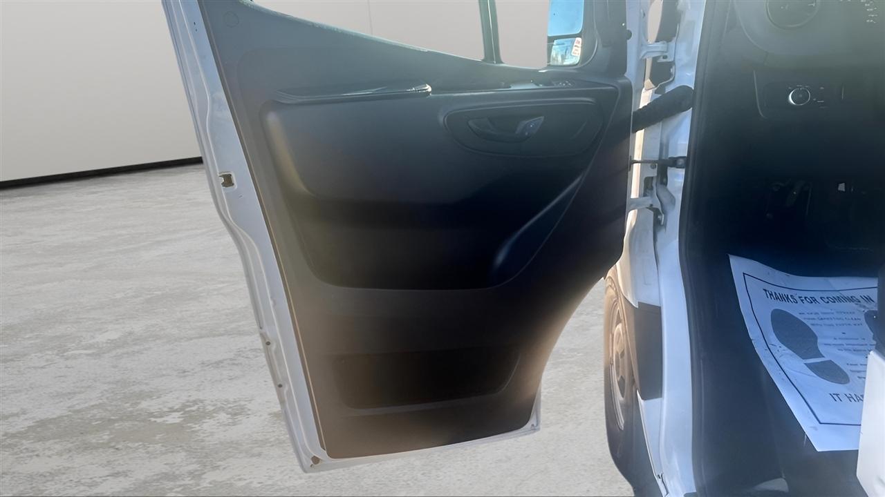 Mercedes-Benz Sprinter Van 2500 Standard Roof I4 144" RWD 2021