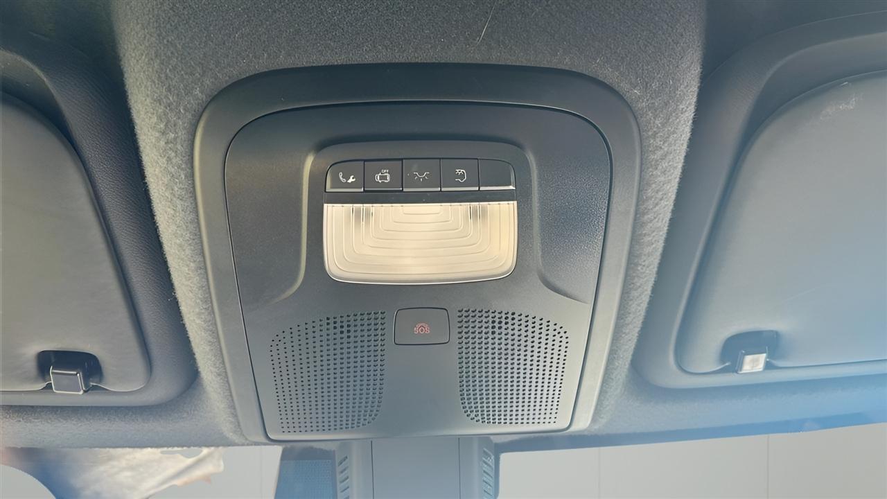 Mercedes-Benz Sprinter Van 2500 Standard Roof I4 144" RWD 2021