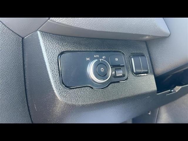 Mercedes-Benz Sprinter Van 2500 Standard Roof I4 144" RWD 2021