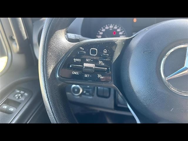 Mercedes-Benz Sprinter Van 2500 Standard Roof I4 144" RWD 2021