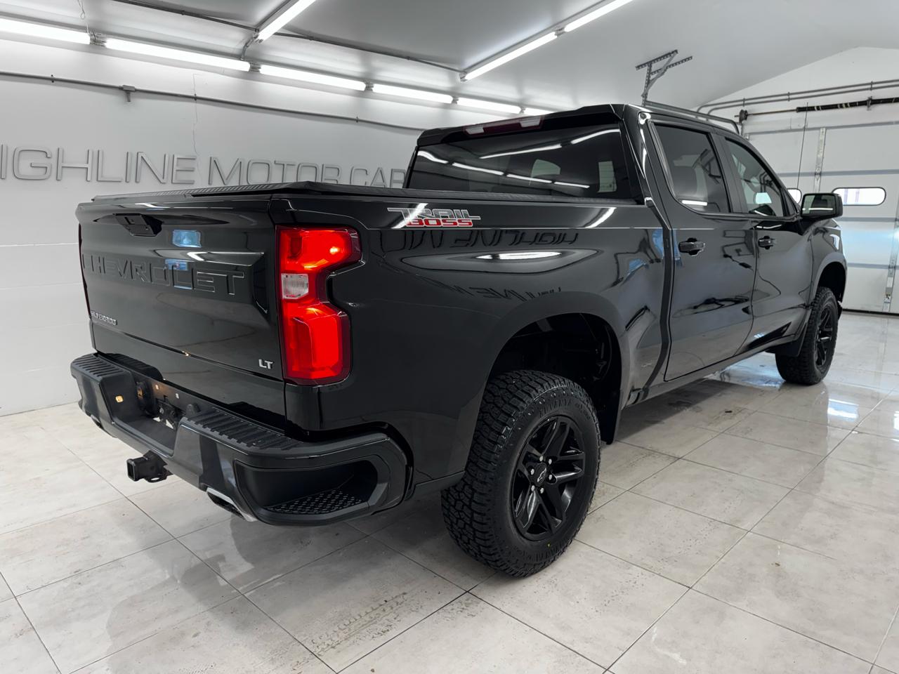 Chevrolet Silverado 1500 4WD Crew Cab 147" LT Trail Boss 2021