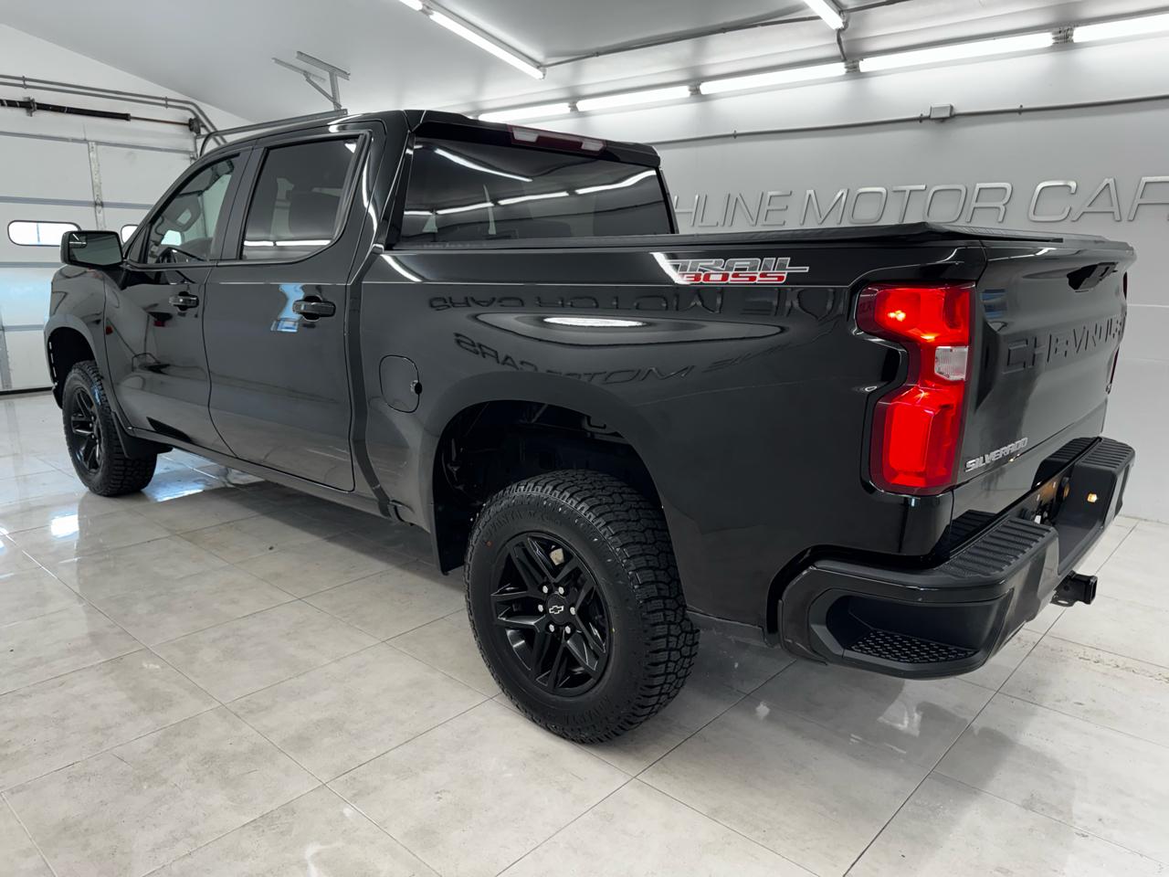 Chevrolet Silverado 1500 4WD Crew Cab 147" LT Trail Boss 2021