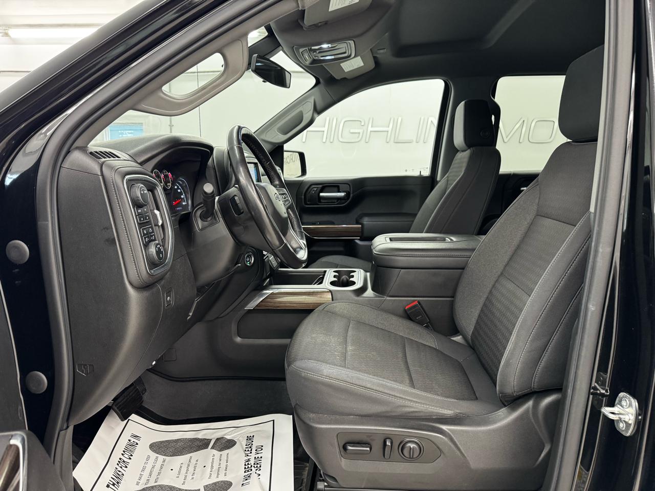 Chevrolet Silverado 1500 4WD Crew Cab 147" LT Trail Boss 2021