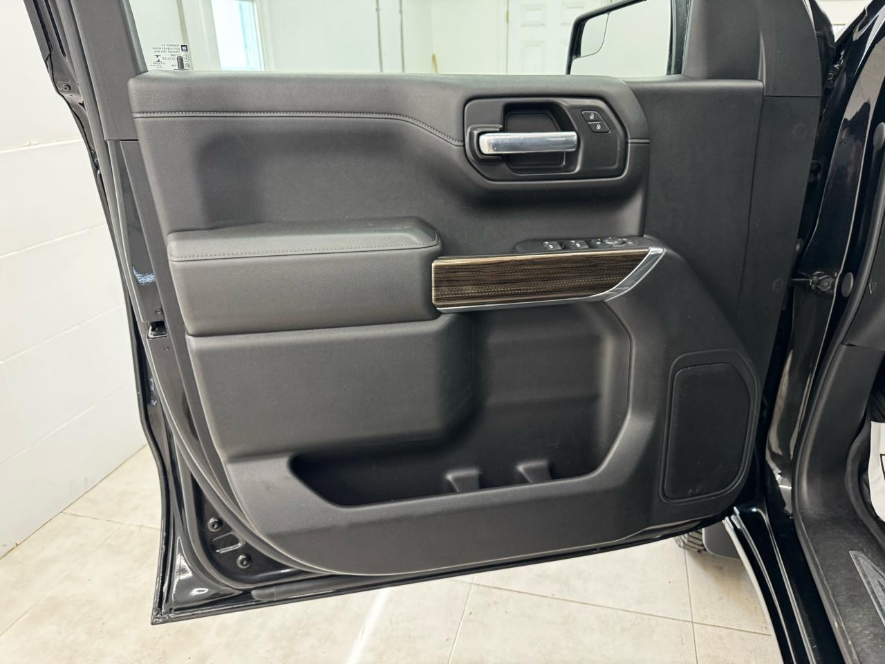 Chevrolet Silverado 1500 4WD Crew Cab 147" LT Trail Boss 2021