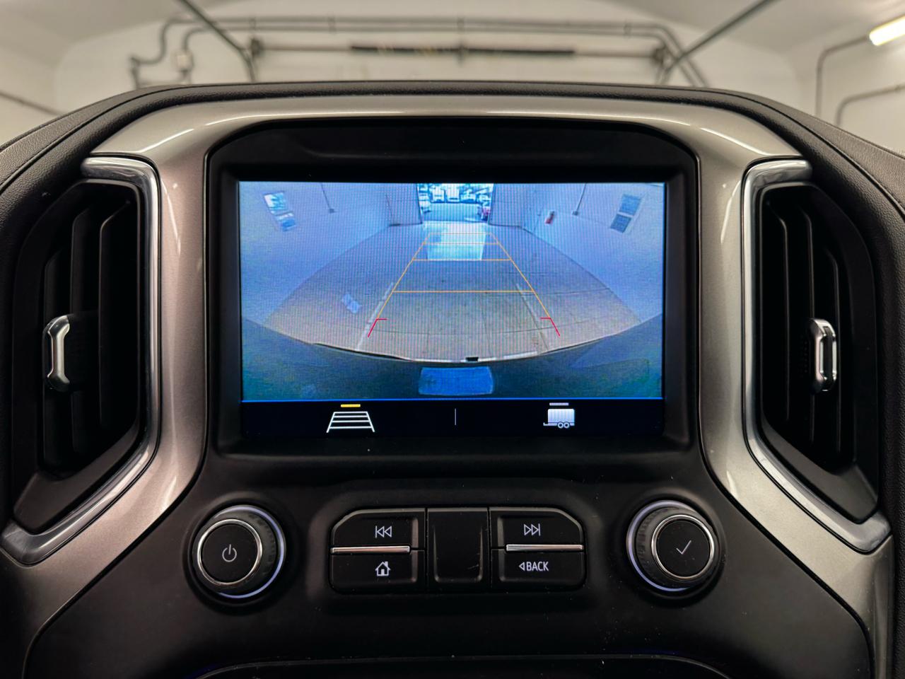 Chevrolet Silverado 1500 4WD Crew Cab 147" LT Trail Boss 2021