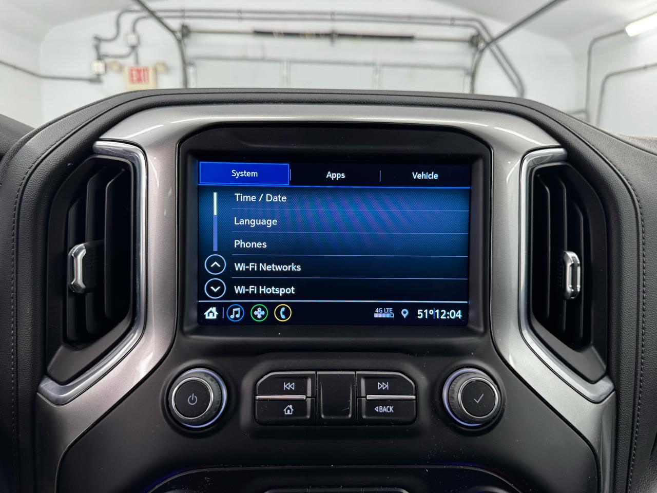 Chevrolet Silverado 1500 4WD Crew Cab 147" LT Trail Boss 2021